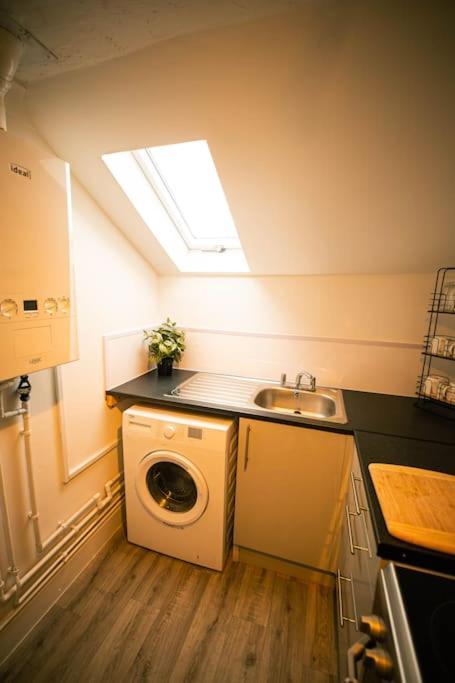 The Beach Suite - Top Floor With Easy Invest Lowestoft Exterior photo